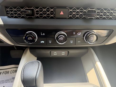 Certified 2025 Honda Accord LX image 26