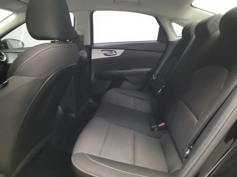 Used 2022 Kia Forte LXS FWD image 18