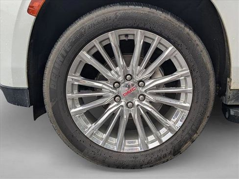 Used 2021 GMC Yukon SLT image 18