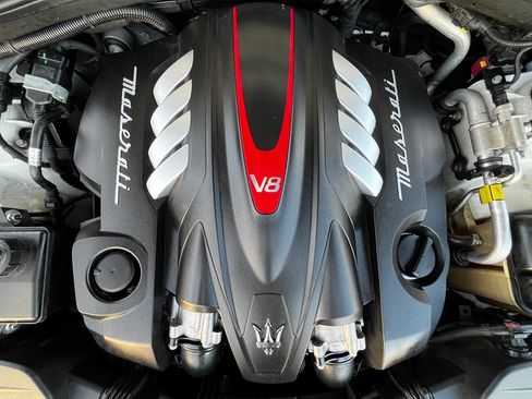 Used 2014 Maserati Quattroporte GTS image 14