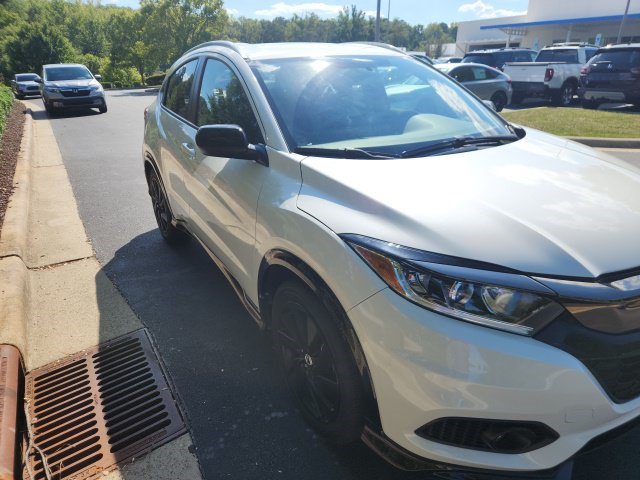 Used 2022 Honda HR-V Sport image 6