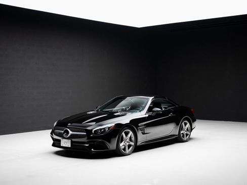 Used 2019 Mercedes-Benz SL 550 SL 550 image 4