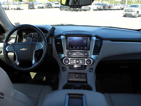 Used 2015 Chevrolet Tahoe LT RWD image 10