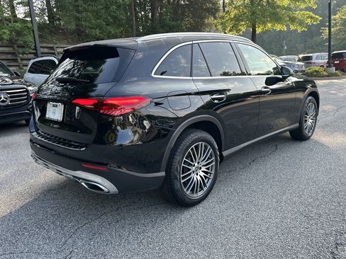Certified 2025 Mercedes-Benz GLC 300 image 6