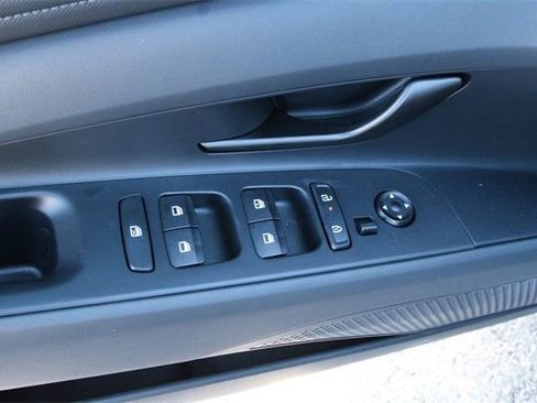 Certified 2026 Hyundai Elantra Sport image 13