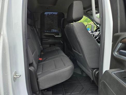 Used 2024 Chevrolet Silverado 2500 LT w/ Convenience Package AWD/4WD image 19