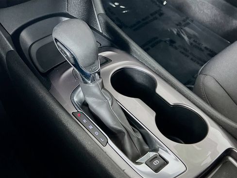 Used 2023 Chevrolet Malibu LS FWD image 16
