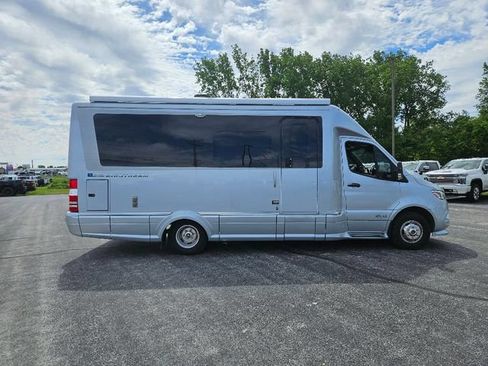 Used 2019 Mercedes-Benz Sprinter 170 image 6