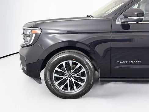 Used 2025 Ford Expedition Max Platinum AWD/4WD image 43