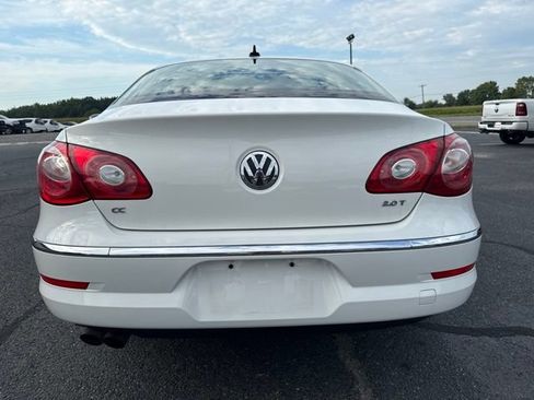 Used 2011 Volkswagen CC Lux FWD image 8
