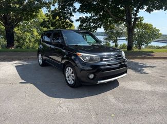 Used 2019 Kia Soul + image 1