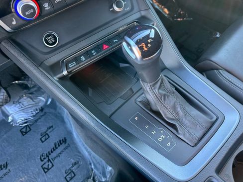 Used 2023 Audi Q3 2.0T Premium Plus image 16