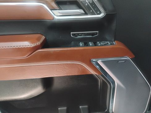 Used 2023 GMC Sierra 1500 Denali Ultimate image 18