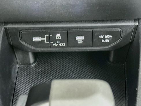 Used 2025 Kia K4 FWD image 26