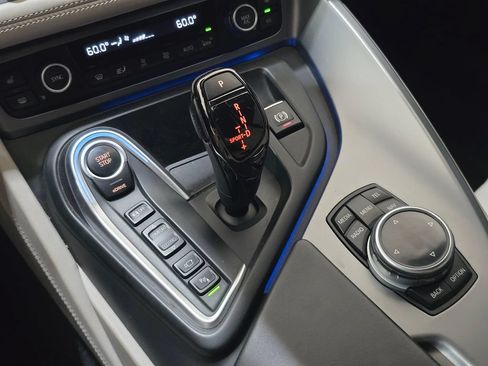 Used 2014 BMW i8 AWD/4WD image 19