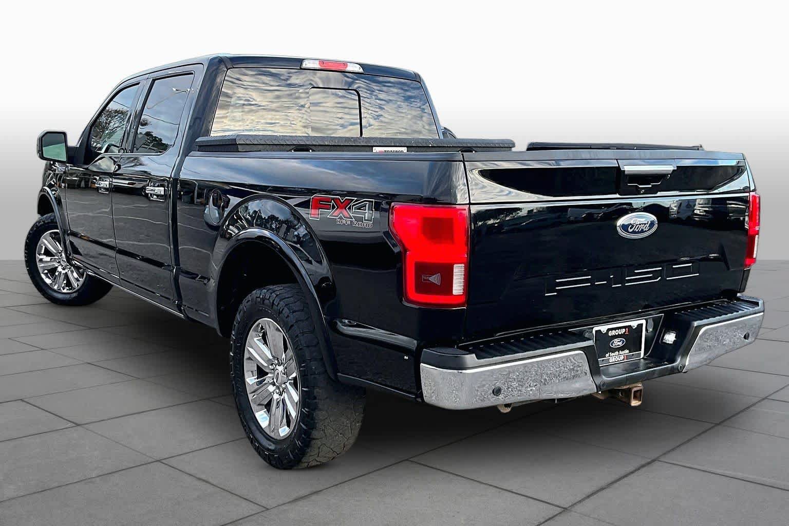 Used 2018 Ford F150 Lariat w/ Equipment Group 502A Luxury AWD/4WD image 14