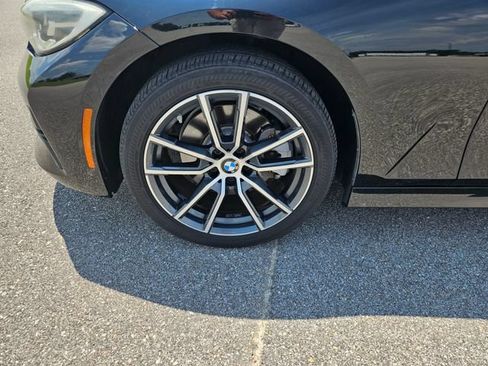 Used 2019 BMW 330i Sedan w/ Convenience Package RWD image 24