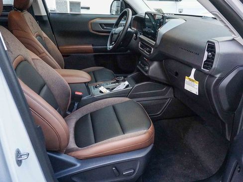 New 2025 Ford Bronco Sport Outer Banks w/ Outer Banks Tech Package+ image 12