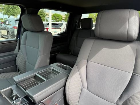 Used 2026 Toyota Tundra SR5 AWD/4WD image 10