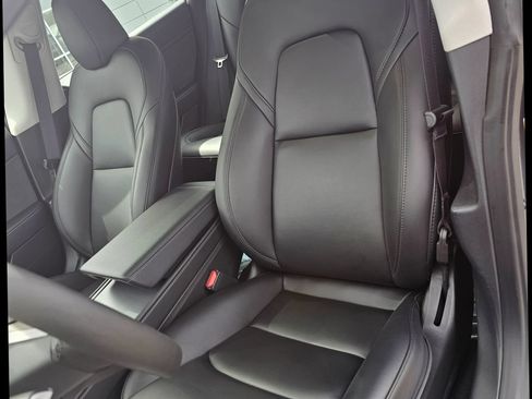 Used 2023 Tesla Model 3 Standard Range RWD image 10