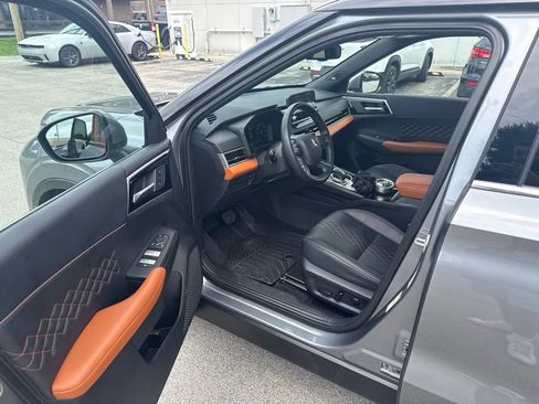 Used 2024 Mitsubishi Outlander SEL FWD image 5