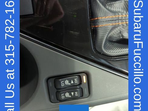 Used 2025 Subaru Crosstrek 2.5i Limited image 17