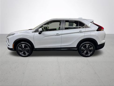 Used 2024 Mitsubishi Eclipse Cross SE AWD/4WD image 3