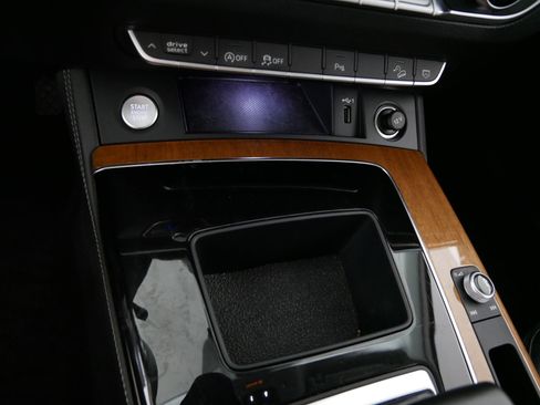 Used 2022 Audi Q5 2.0T Premium Plus image 29