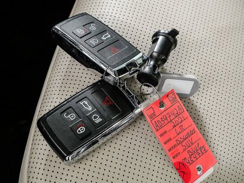 Used 2021 Land Rover Discovery S R-Dynamic AWD/4WD image 42