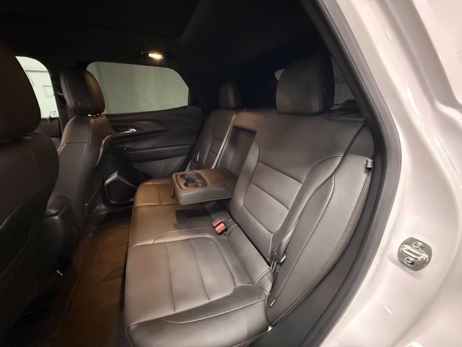 Used 2024 Chevrolet TrailBlazer RS w/ Convenience Package FWD image 22