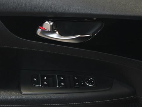 Used 2023 Kia Forte GT-Line FWD image 6
