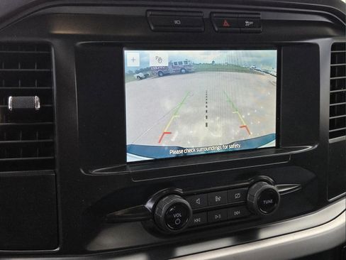Used 2022 Ford F150 XL RWD image 16