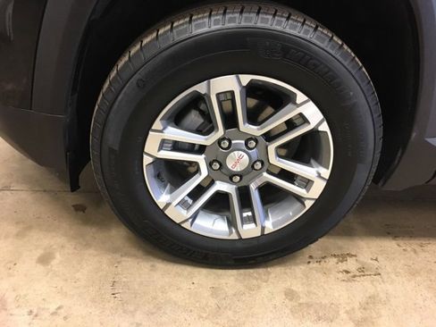 Used 2025 GMC Terrain Elevation image 11