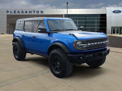 Used 2023 Ford Bronco Wildtrak AWD/4WD image 7