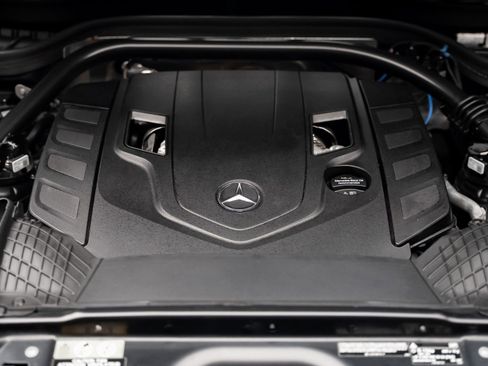 Used 2023 Mercedes-Benz G 550 image 78