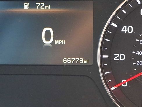 Used 2023 Kia Forte LXS FWD image 19
