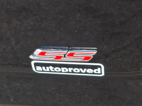 Used 2020 Chevrolet Camaro SS RWD image 30