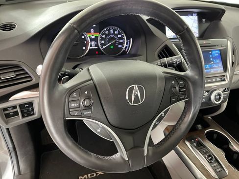 Used 2020 Acura MDX SH-AWD w/ Advance Package image 34