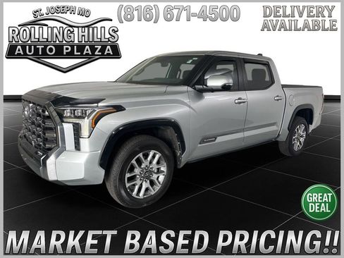 Certified 2025 Toyota Tundra Platinum AWD/4WD image 1