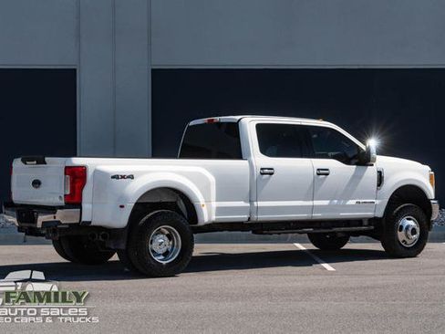 Used 2017 Ford F350 XLT w/ XLT Value Package AWD/4WD image 10