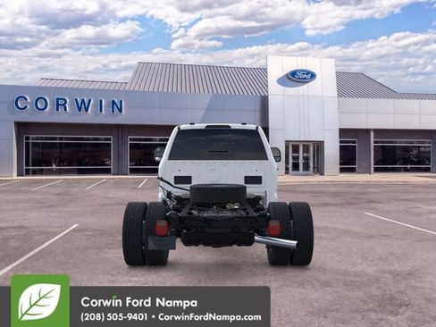 New 2026 Ford F550 4x4 Crew Cab image 16
