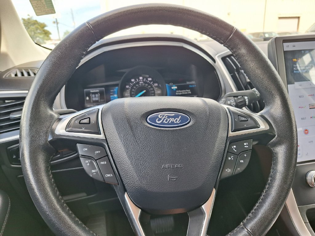 Used 2024 Ford Edge SEL AWD/4WD image 17