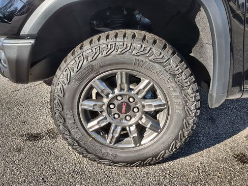 New 2026 GMC Sierra 1500 AT4X image 34