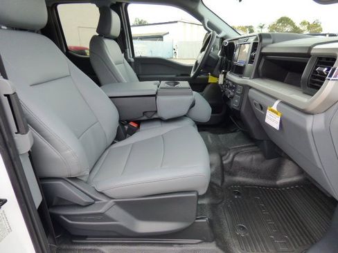 New 2026 Ford F350 XL w/ XL Chrome Package image 12