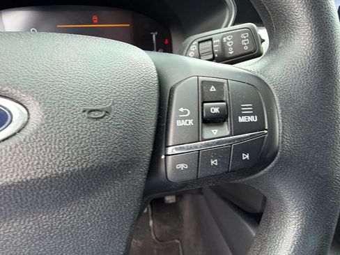 Used 2025 Ford Escape Active AWD/4WD image 27
