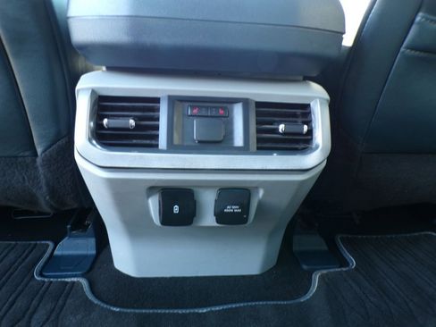 Used 2022 Ford F150 Limited AWD/4WD image 32