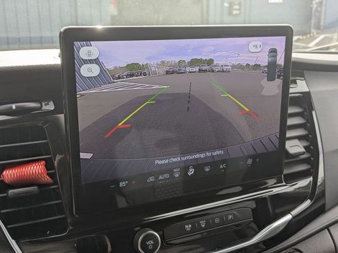 Used 2024 Ford Transit 350 XLT image 22