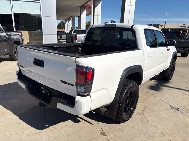 Used 2021 Toyota Tacoma TRD Pro AWD/4WD image 7