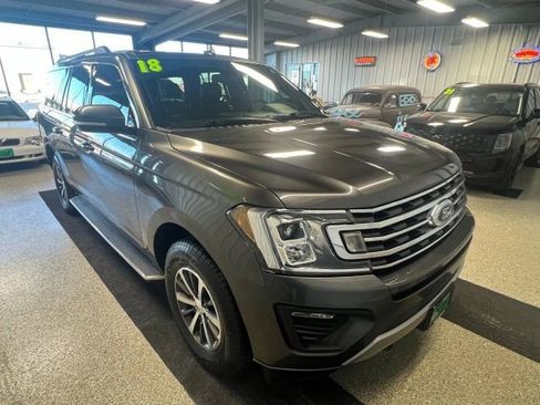Used 2018 Ford Expedition Max XLT w/ Equipment Group 202A image 2