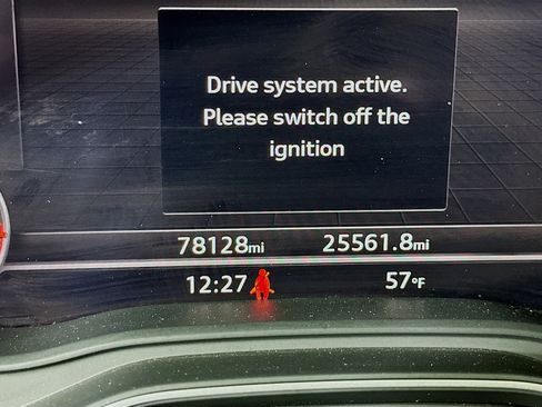 Used 2018 Audi Q5 Prestige w/ Prestige Package image 19